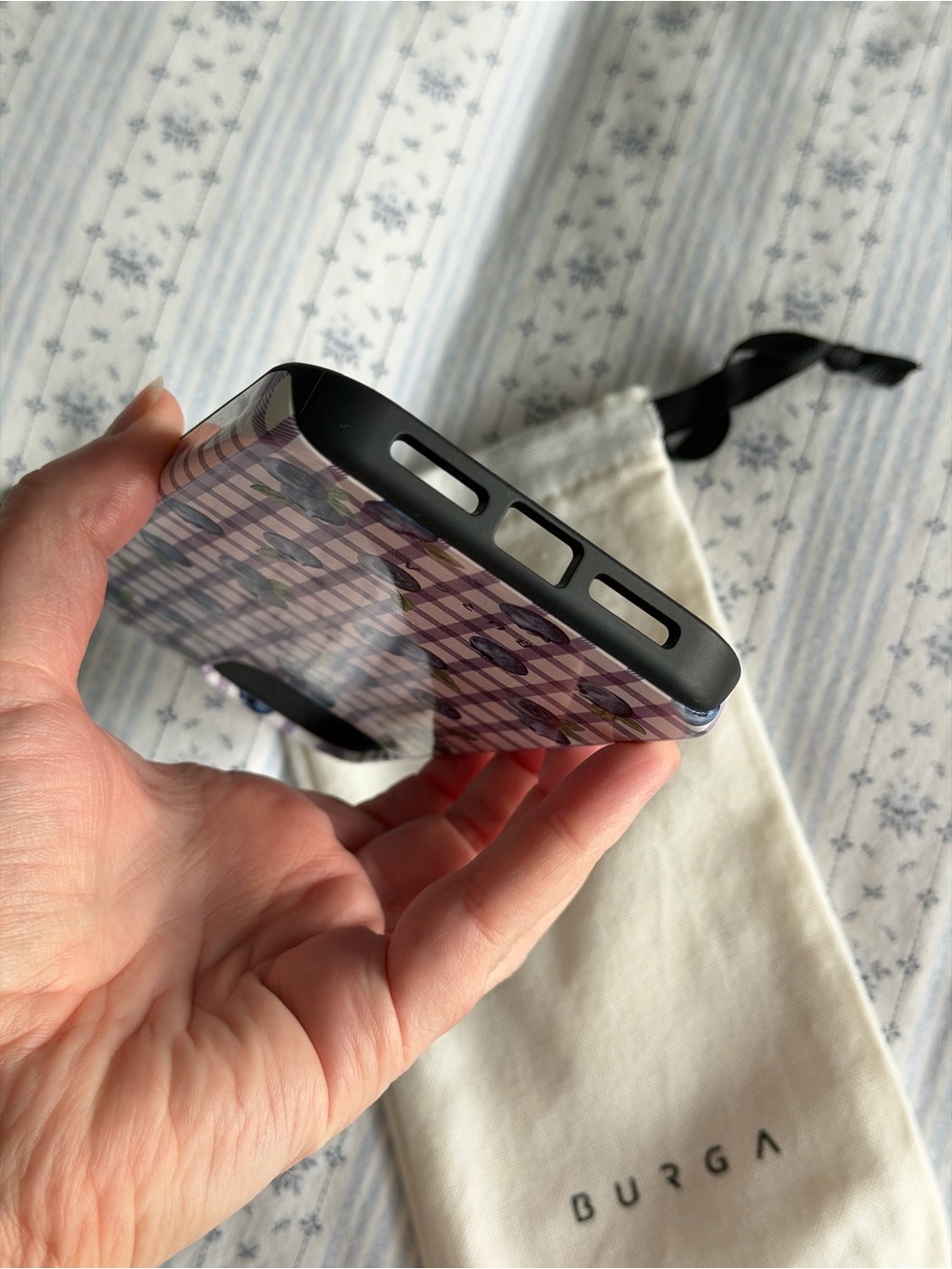 BURGA | Blueberry Muffin Case for iPhone 13 Pro Max - Picture 6 of 6
